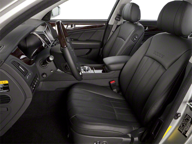 2011 Hyundai Equus Signature