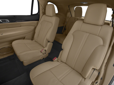 2017 Lincoln MKT Base