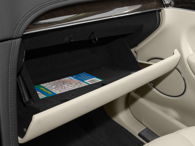 2017 Lincoln MKT Base