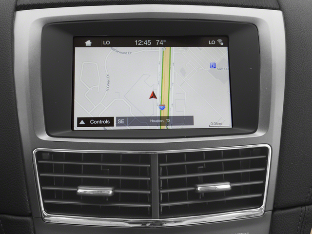 2017 Lincoln MKT Base