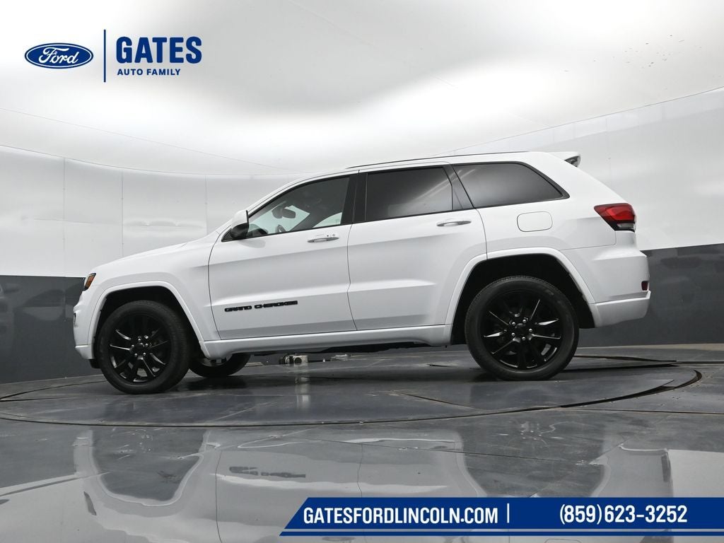 2020 Jeep Grand Cherokee Altitude