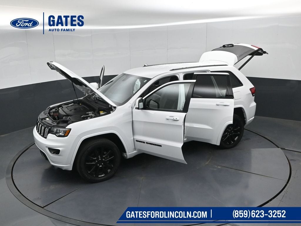 2020 Jeep Grand Cherokee Altitude
