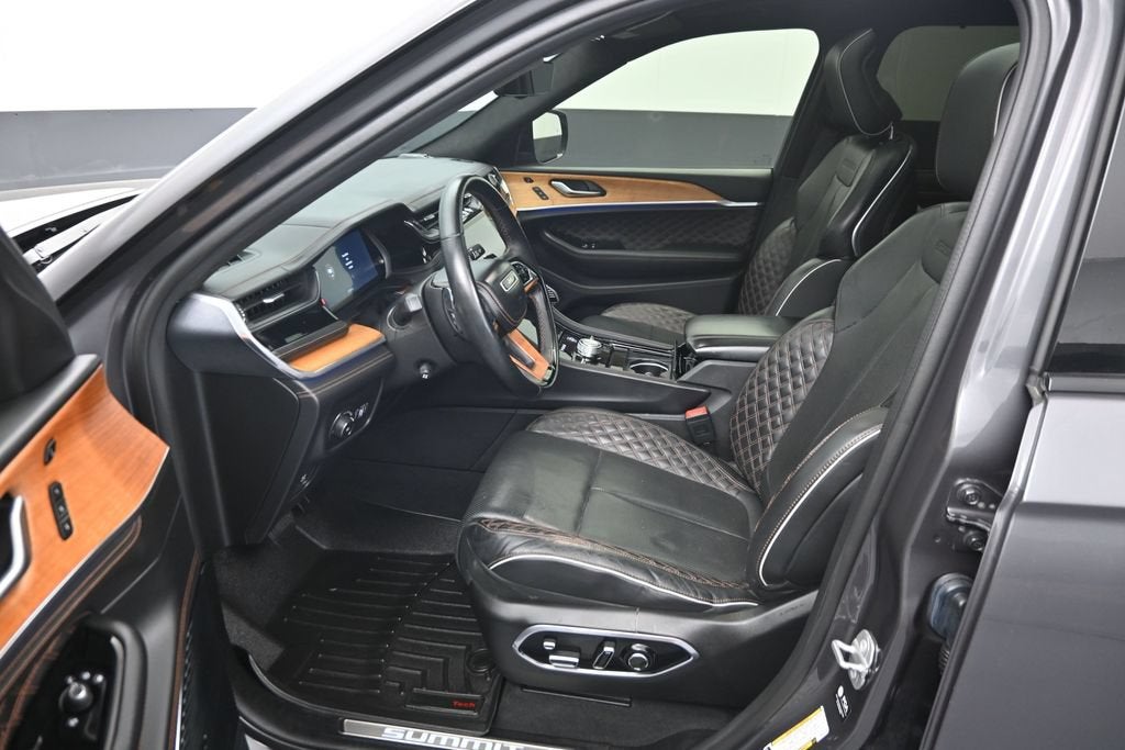 2023 Jeep Grand Cherokee L Summit