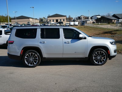 2022 Jeep Wagoneer Series III