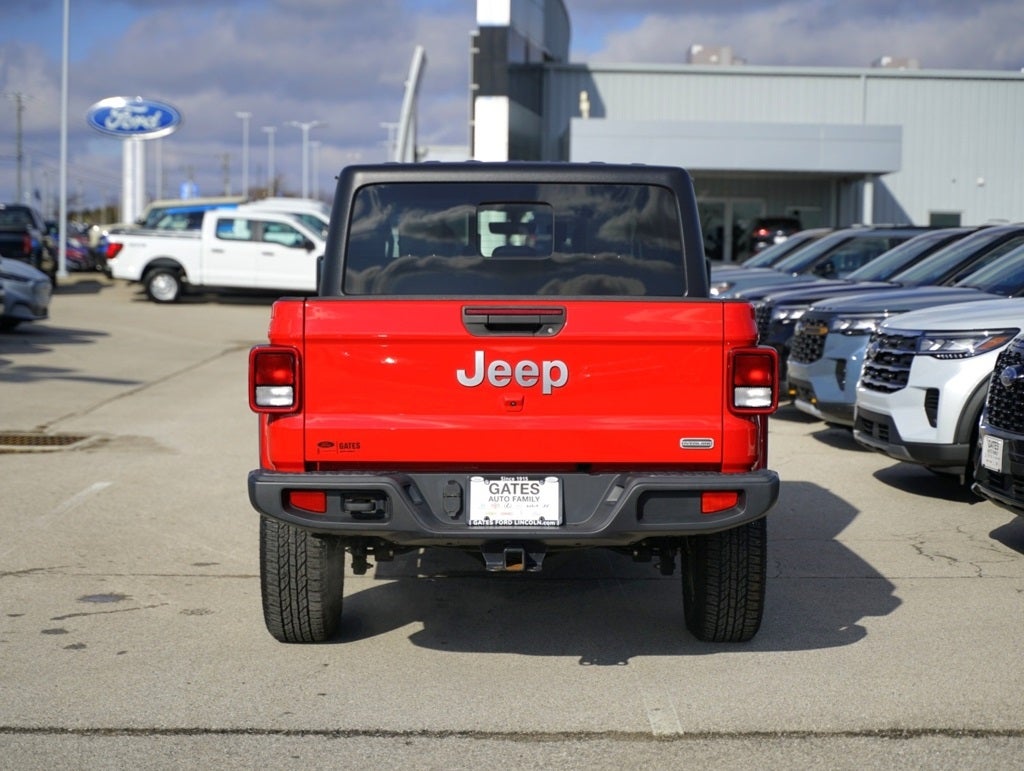 2021 Jeep Gladiator Overland