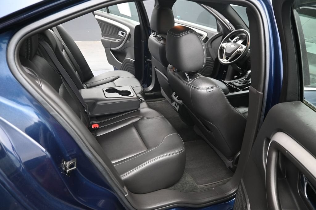 2017 Ford Taurus SEL