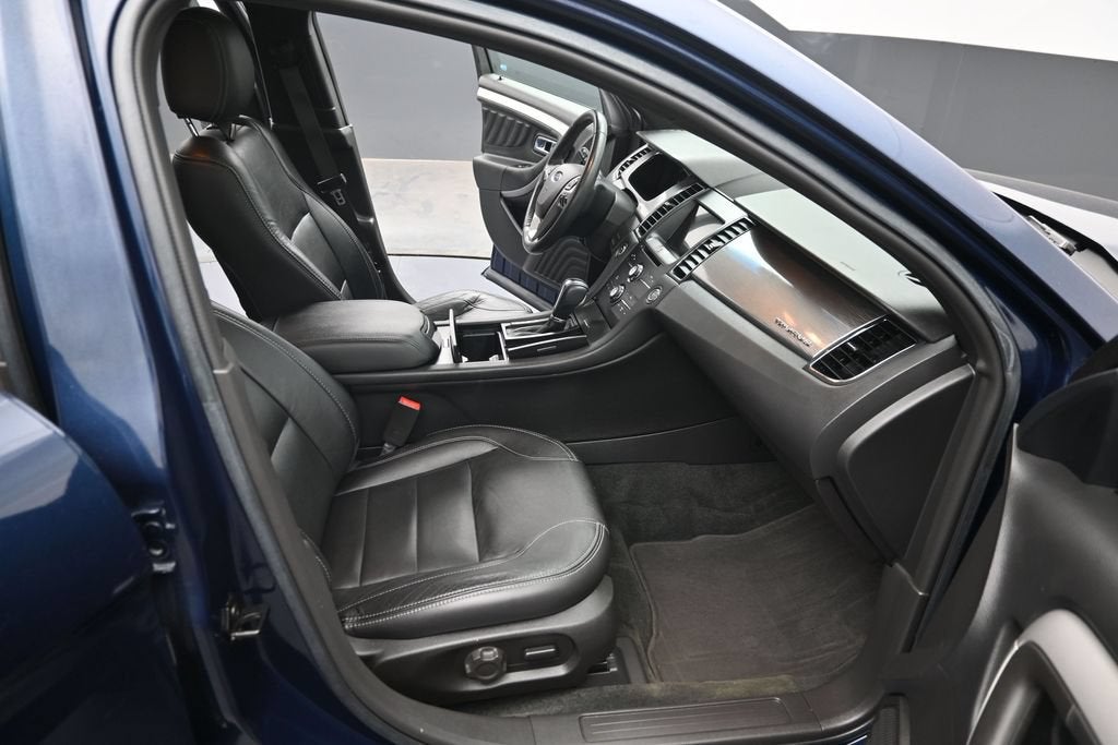 2017 Ford Taurus SEL