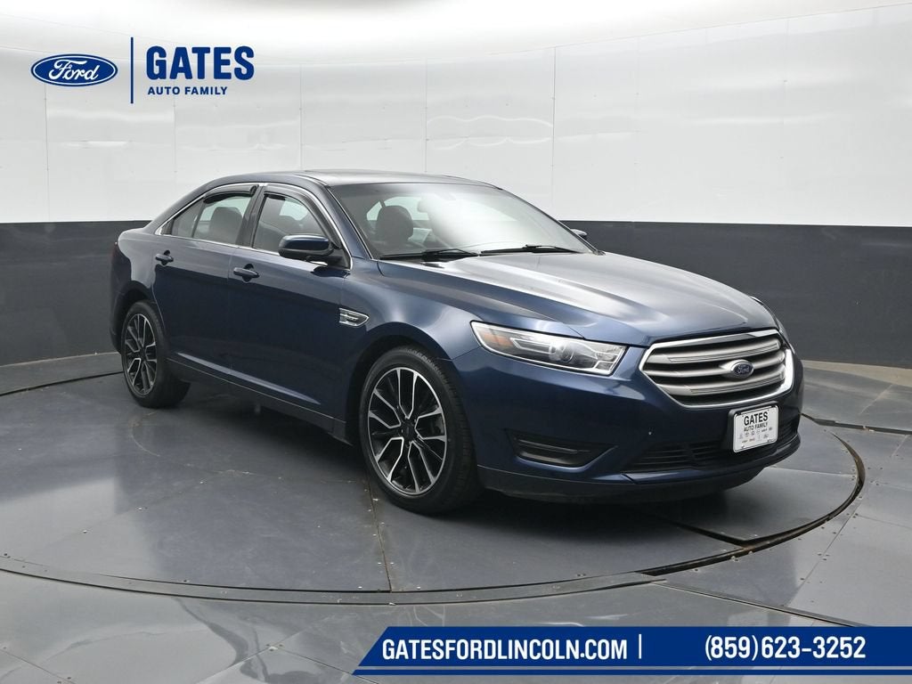 2017 Ford Taurus SEL