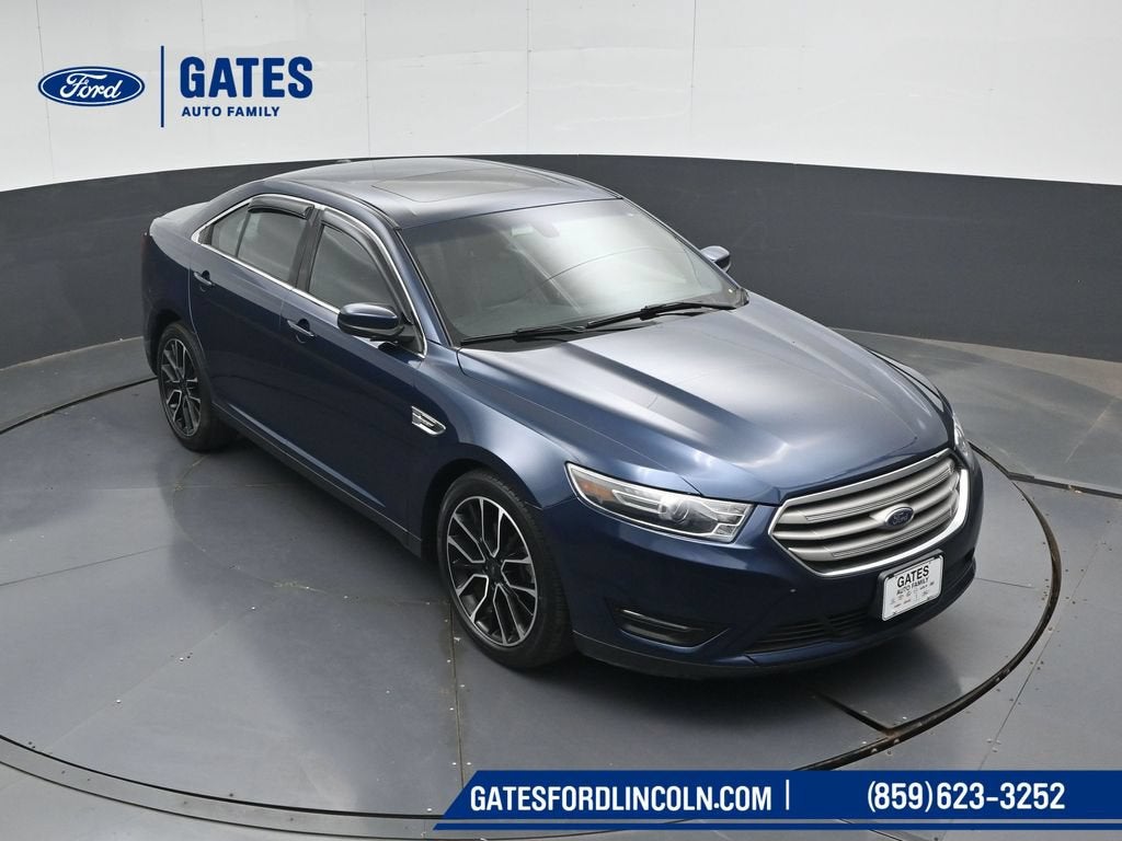 2017 Ford Taurus SEL