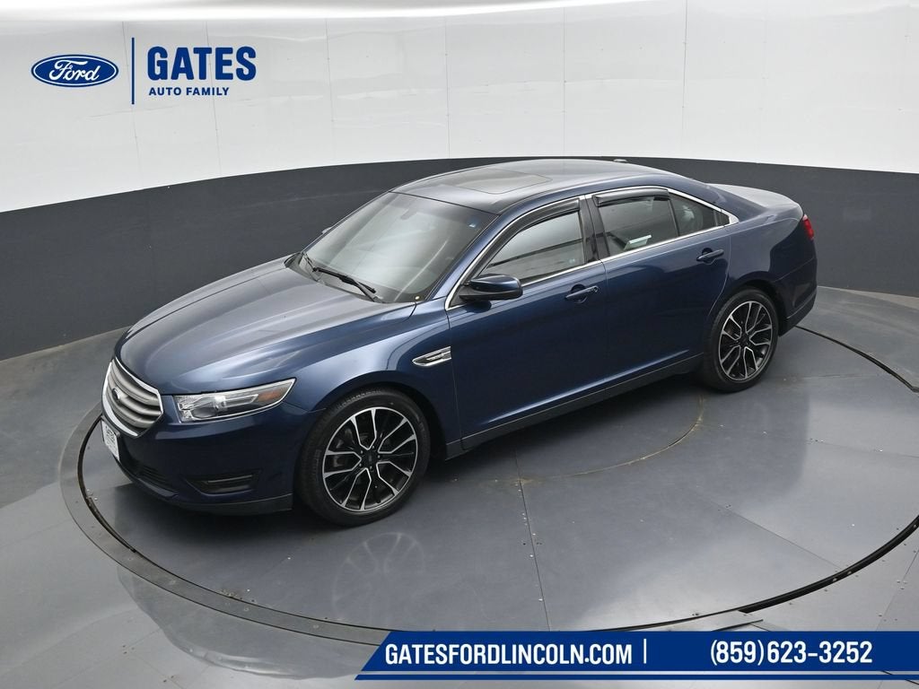 2017 Ford Taurus SEL
