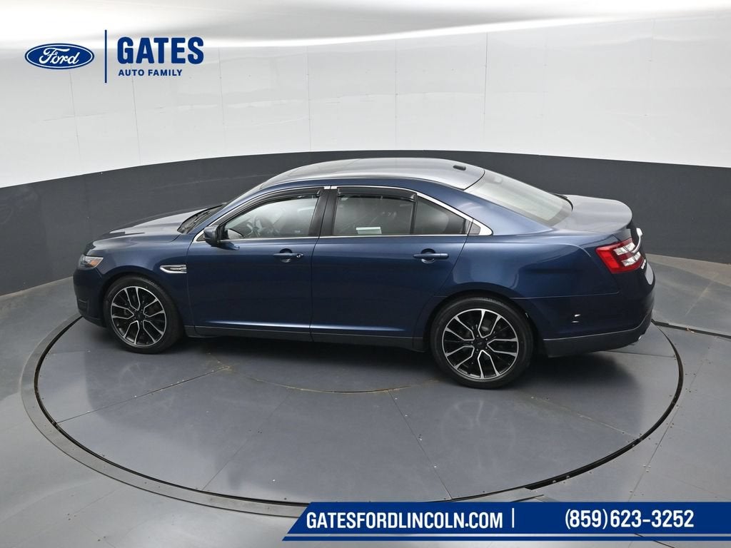 2017 Ford Taurus SEL
