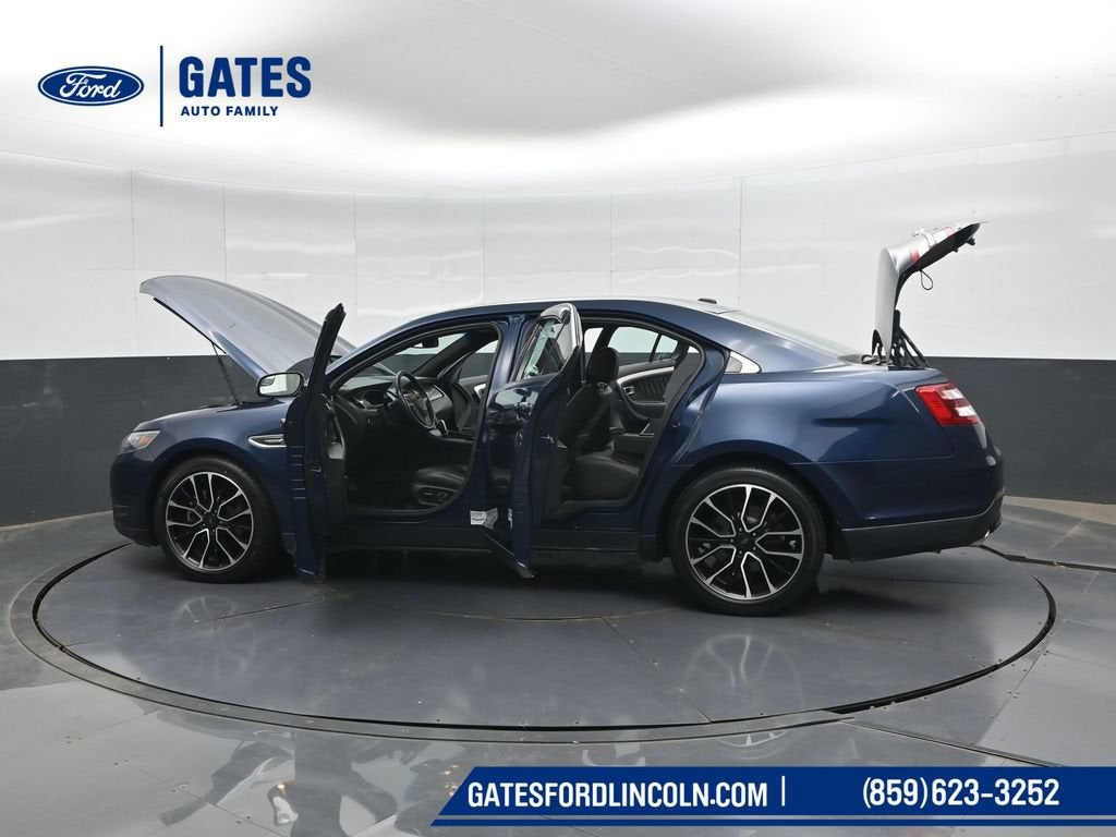 2017 Ford Taurus SEL
