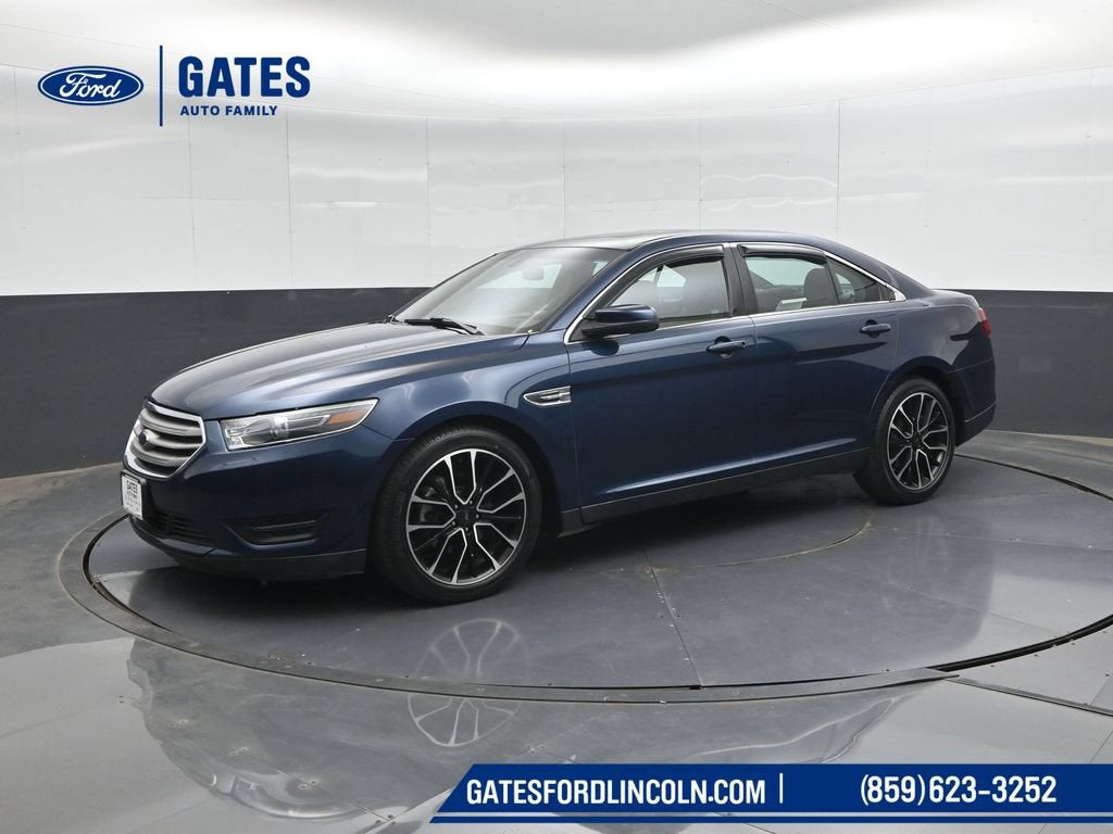 2017 Ford Taurus SEL