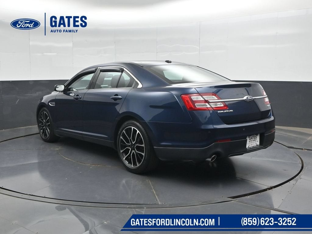 2017 Ford Taurus SEL