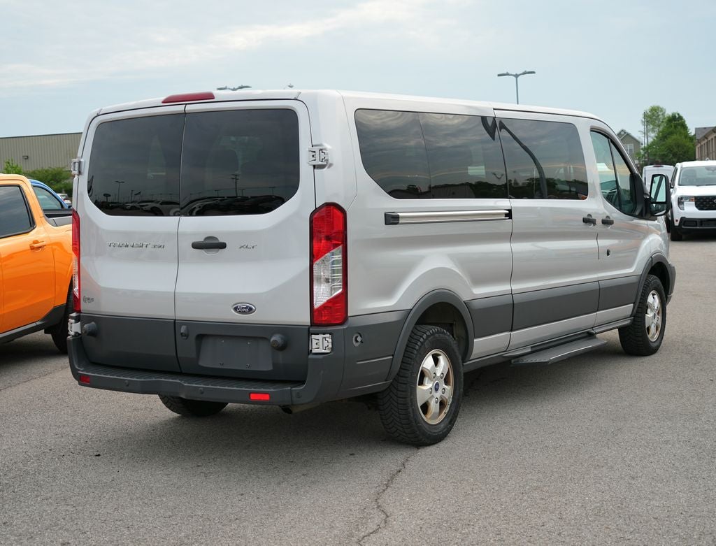2017 Ford Transit-350 XLT 12 Passenger