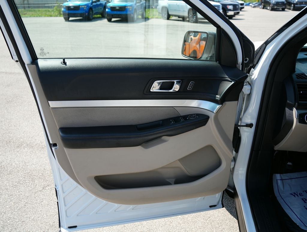 2019 Ford Explorer Base