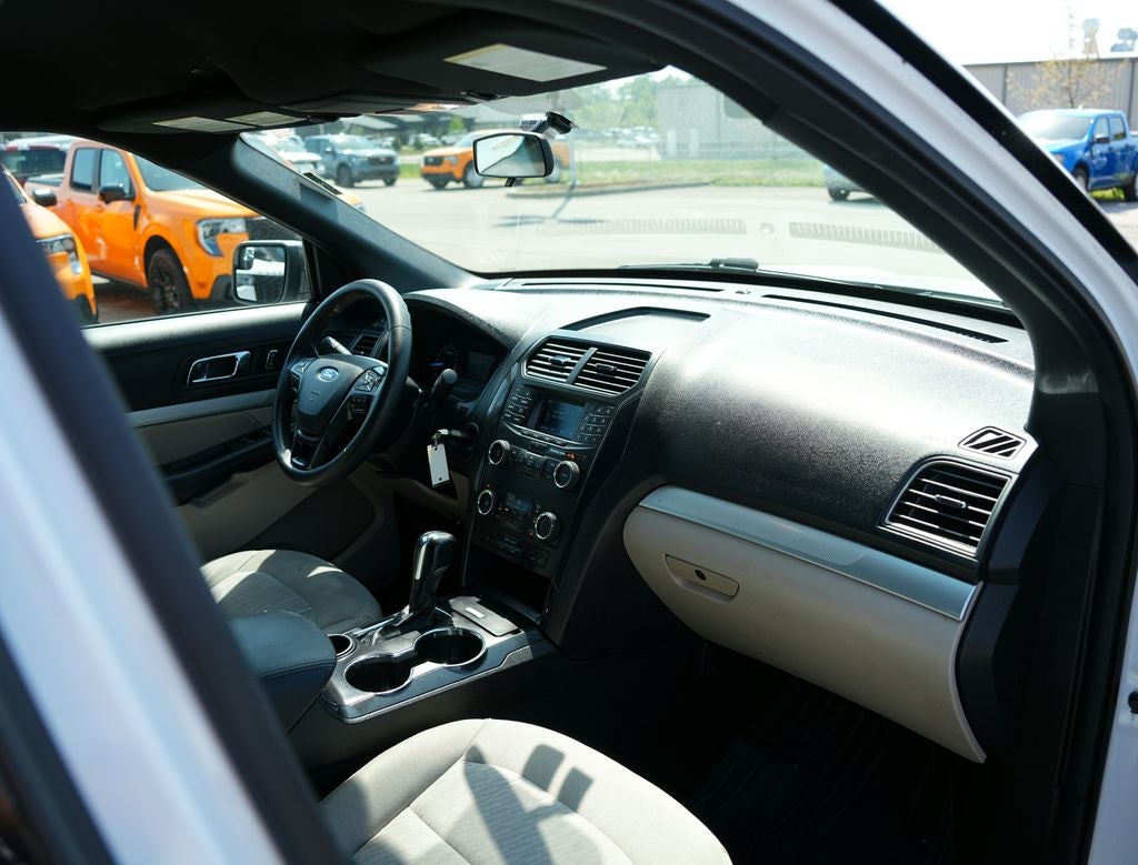 2019 Ford Explorer Base