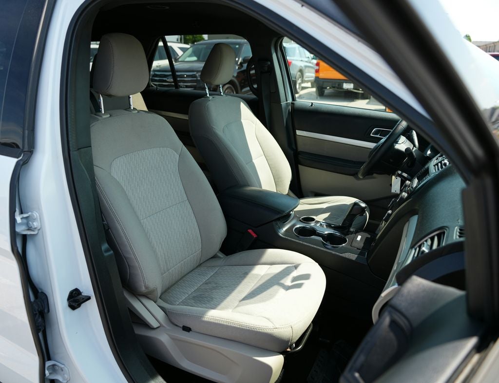 2019 Ford Explorer Base