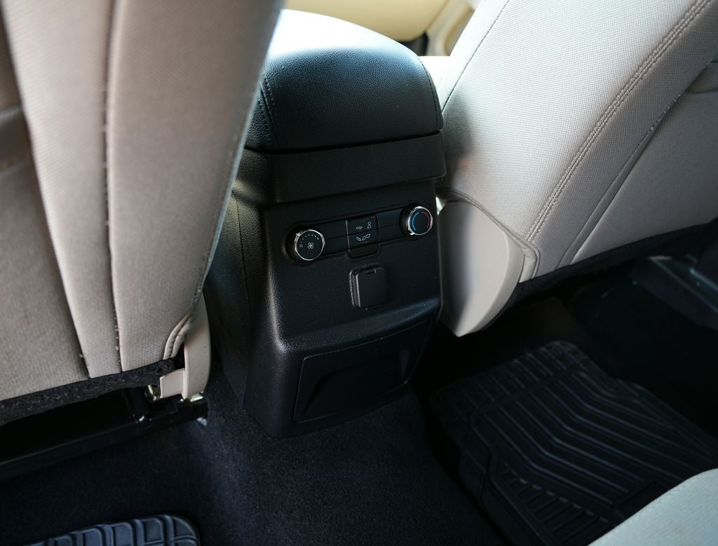 2019 Ford Explorer Base