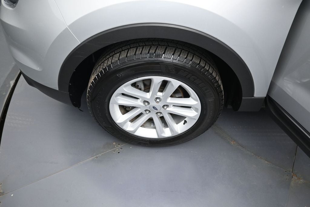 2015 Ford Explorer Base