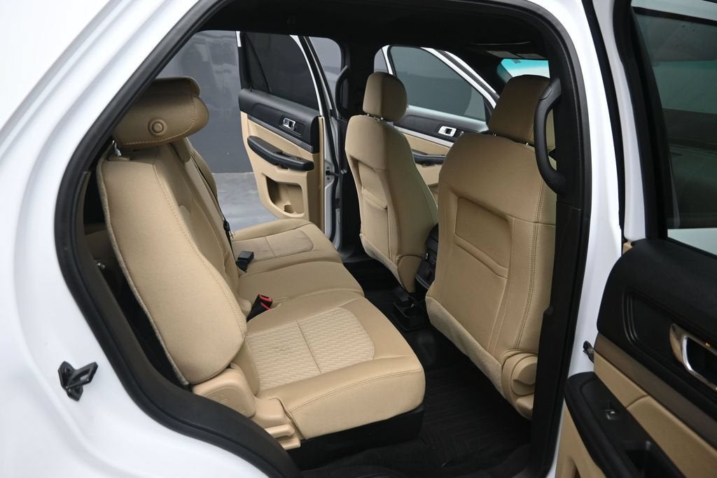2017 Ford Explorer Base