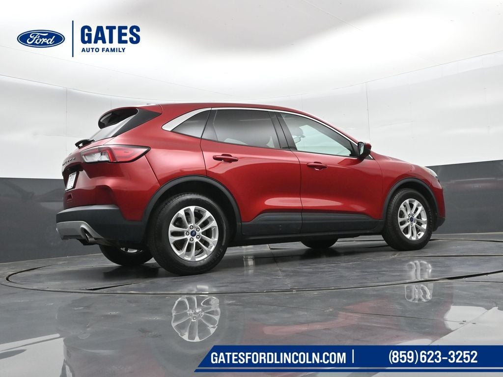 2021 Ford Escape SE