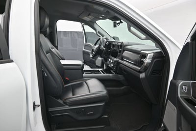 2025 Ford F-350SD Lariat DRW