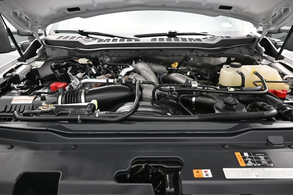 2025 Ford F-350SD Lariat DRW