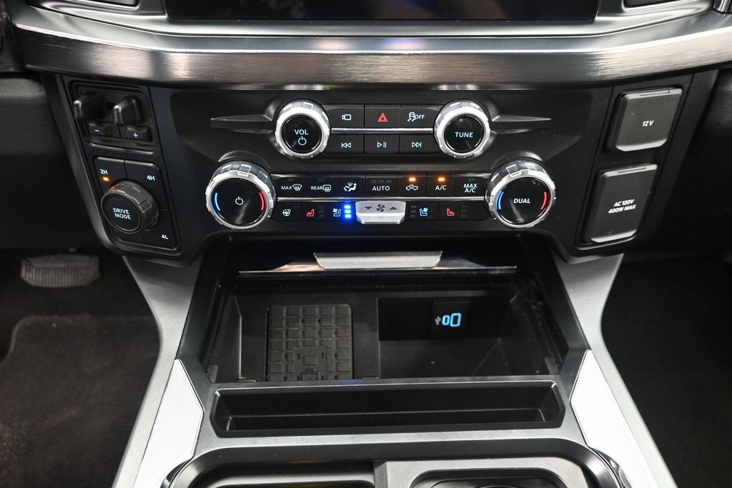 2025 Ford F-350SD Lariat DRW