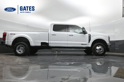 2025 Ford F-350SD Lariat DRW