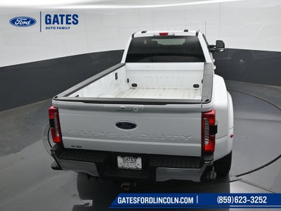 2025 Ford F-350SD Lariat DRW