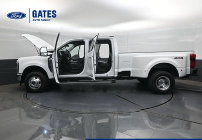 2025 Ford F-350SD Lariat DRW