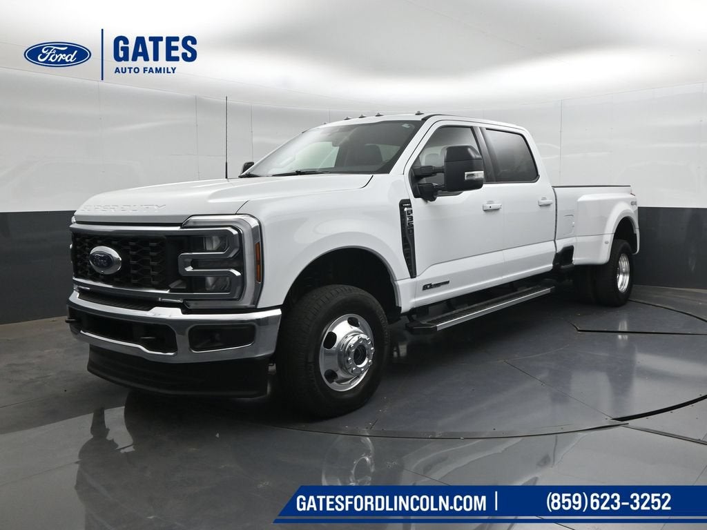 2025 Ford F-350SD Lariat DRW