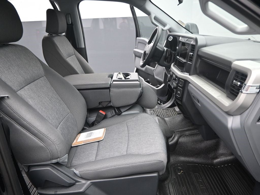 2025 Ford F-350SD XL DRW