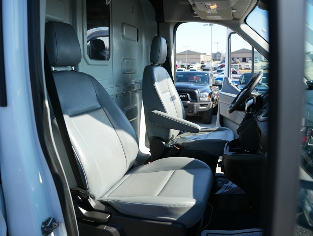2019 Ford Transit-350 Base