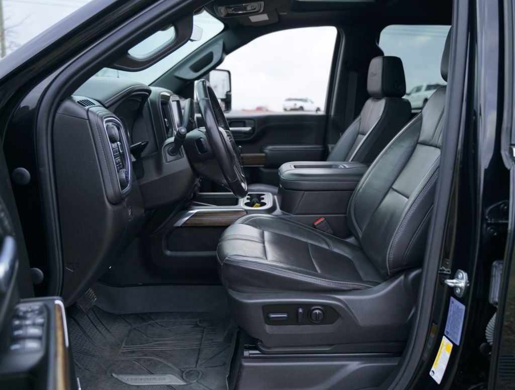 2022 Chevrolet Silverado 3500HD High Country