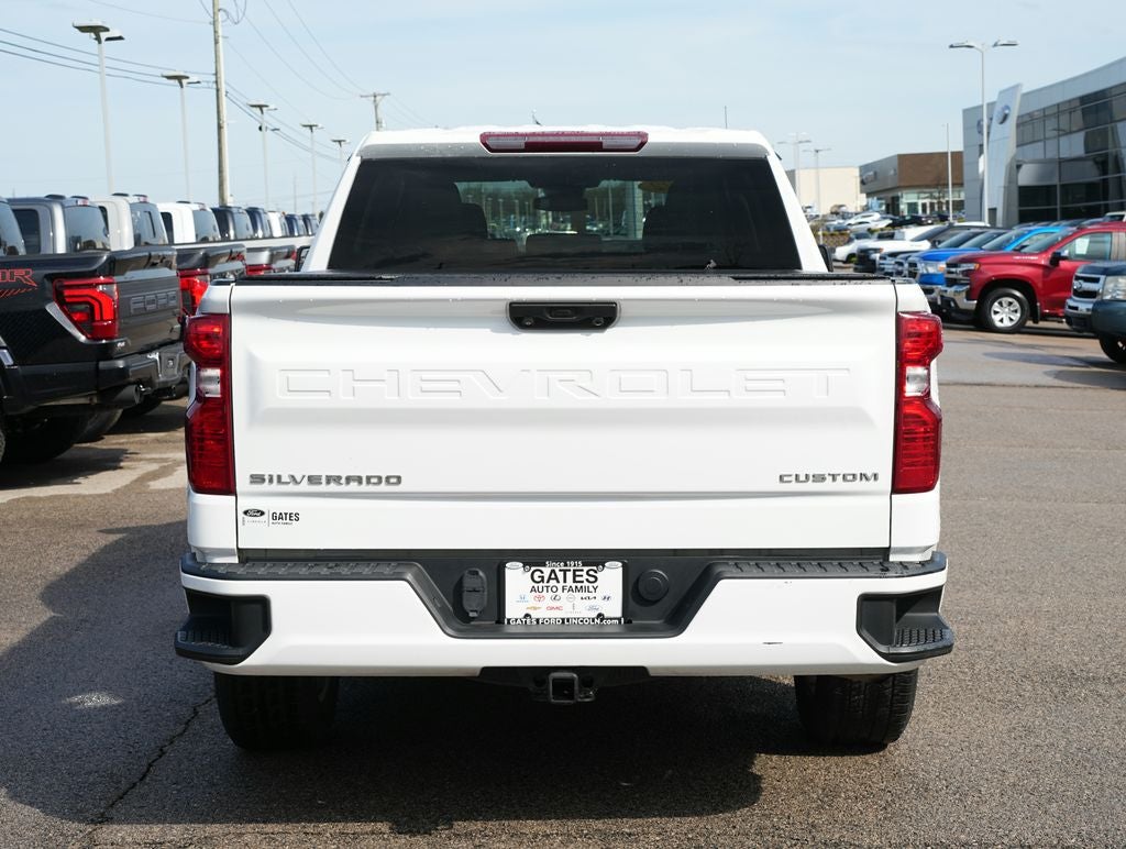 2022 Chevrolet Silverado 1500 Custom