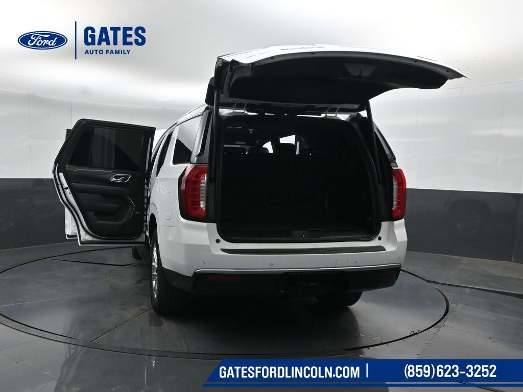 2023 GMC Yukon SLT
