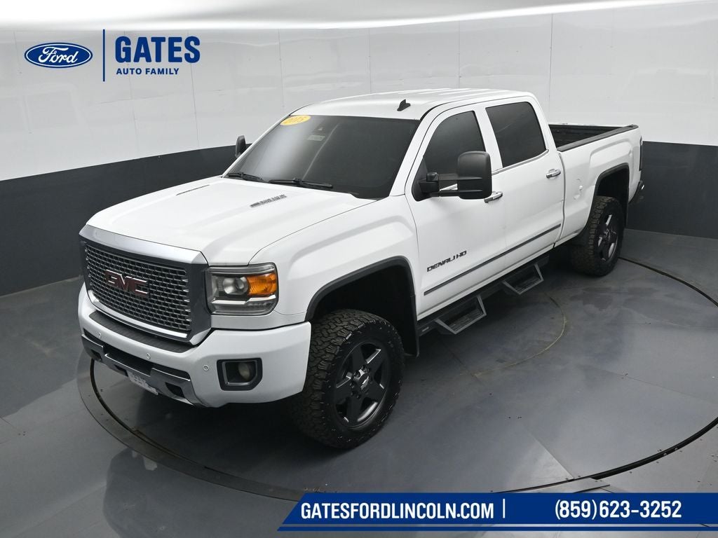 2015 GMC Sierra 2500HD Denali