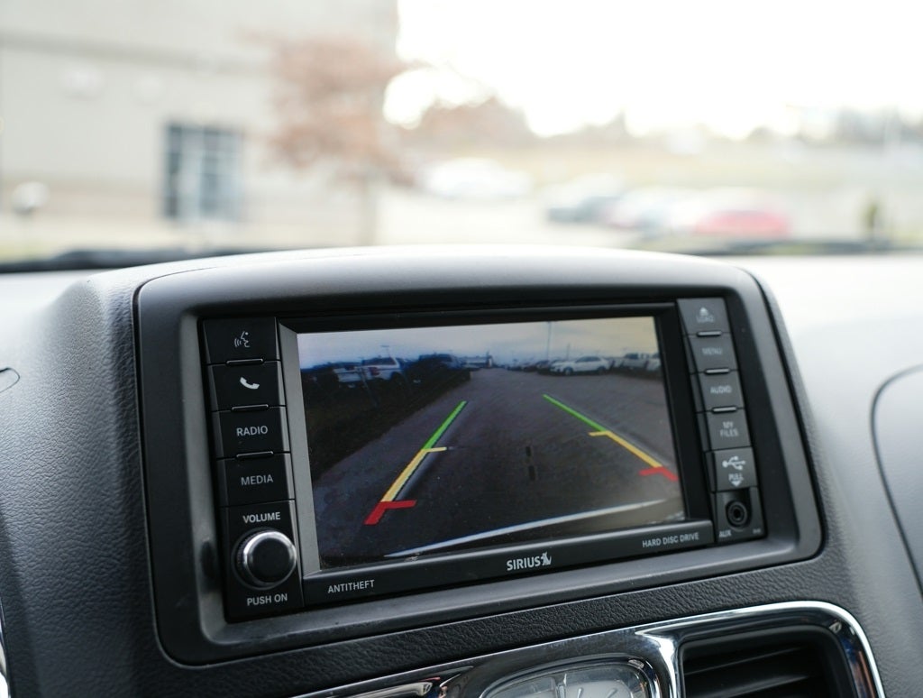 2016 Chrysler Town & Country Touring