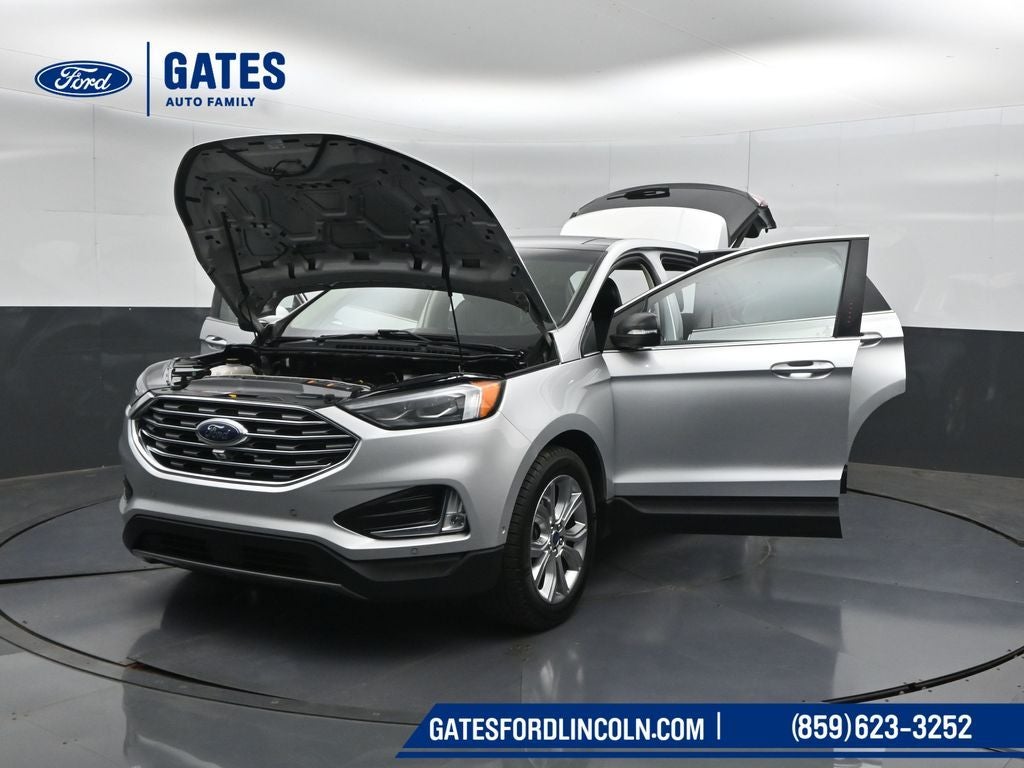 2019 Ford Edge Titanium