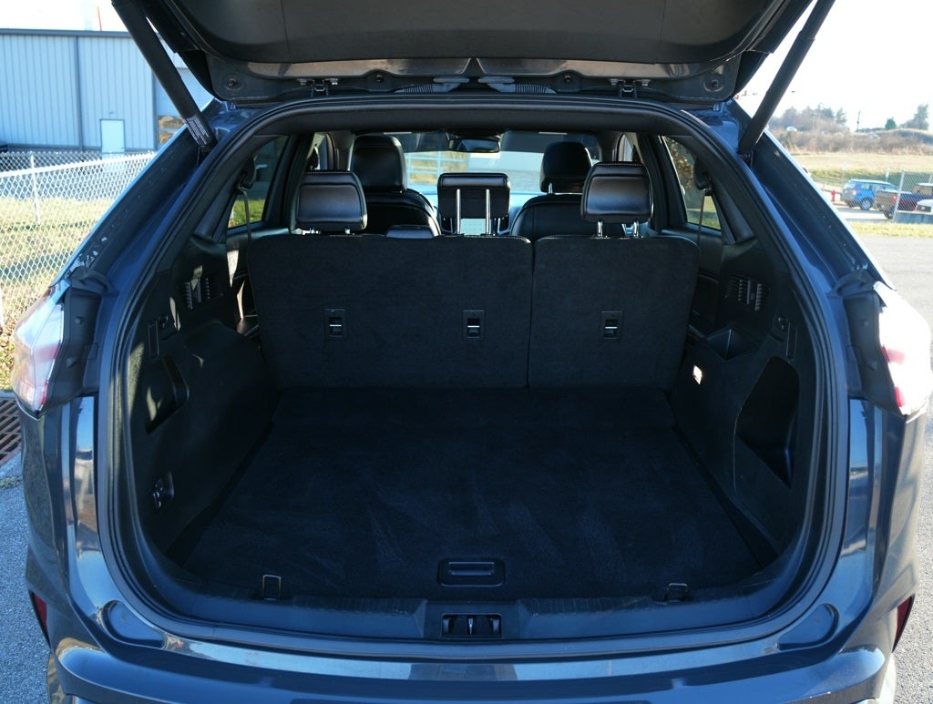 2021 Ford Edge ST Line