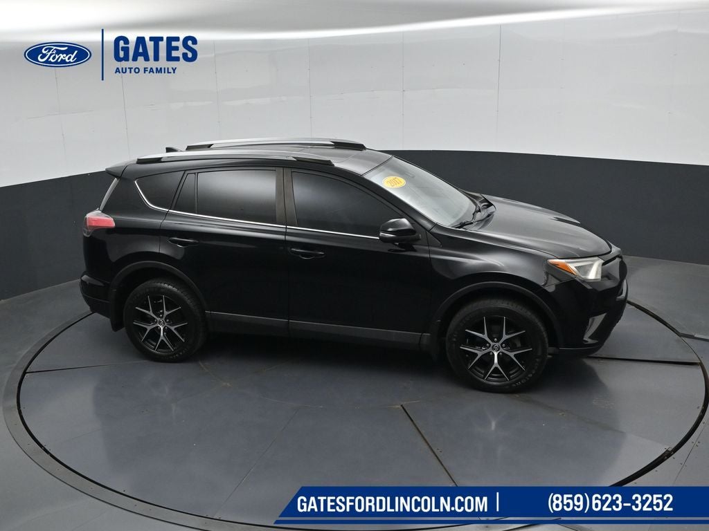 2017 Toyota RAV4 SE ***BRANDED TITLE***