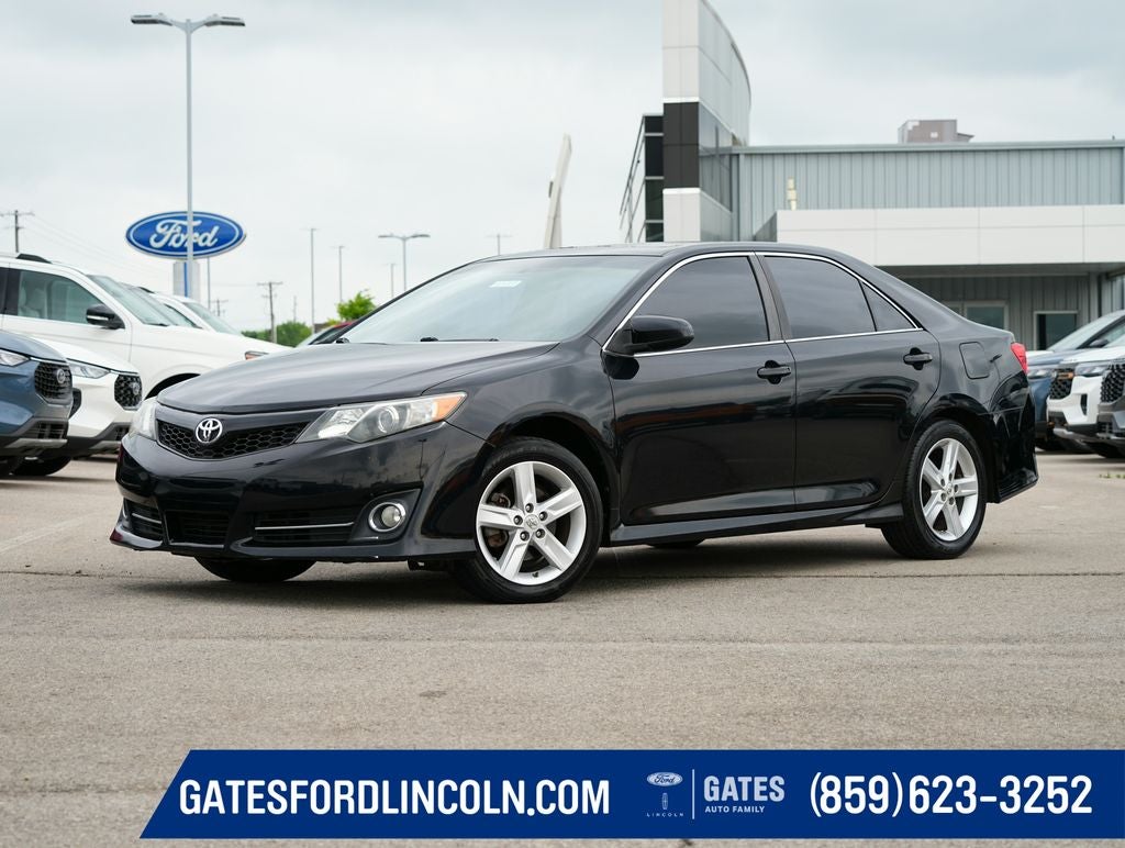 2013 Toyota Camry SE