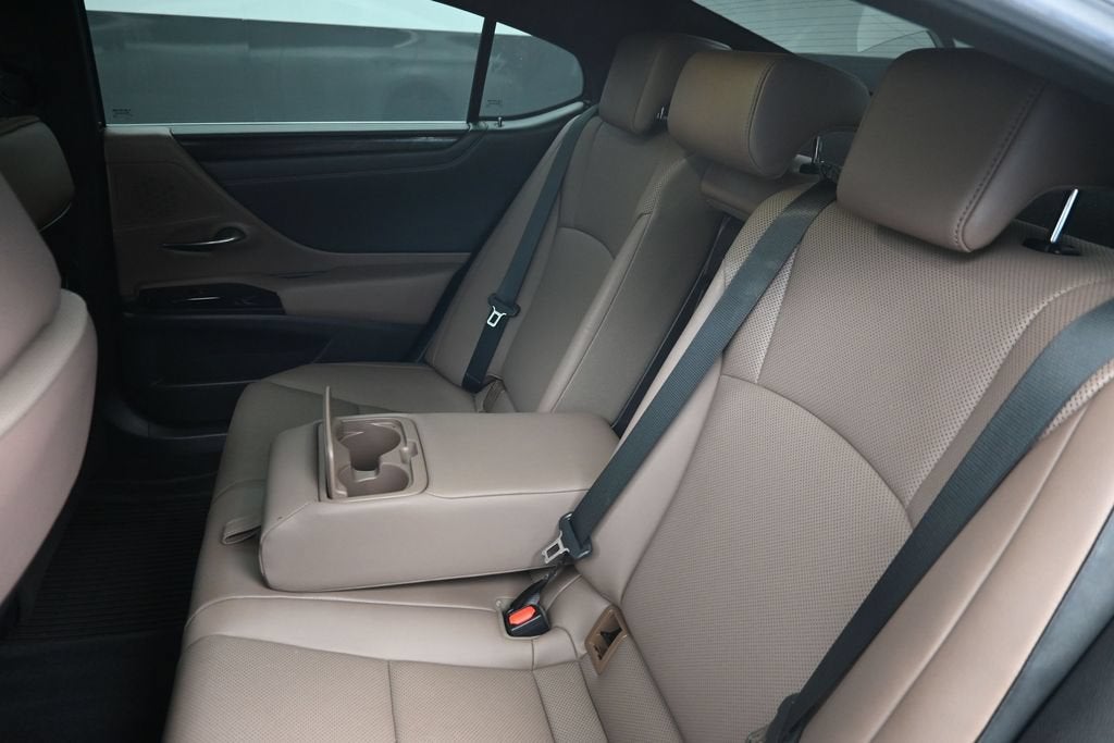 2022 Lexus ES 350