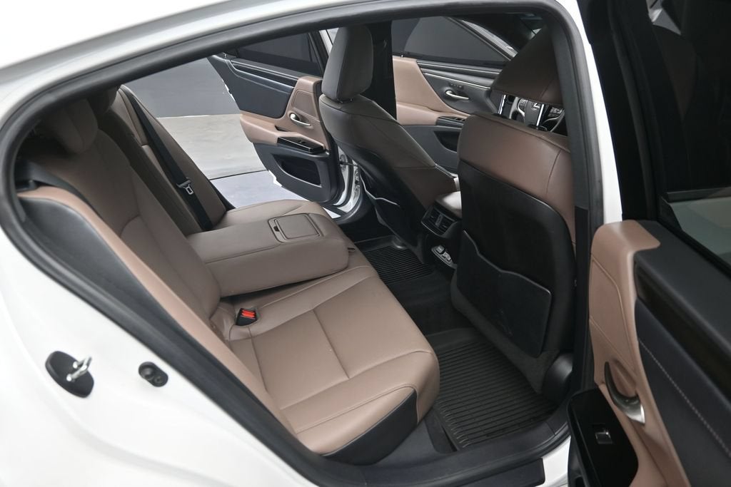 2022 Lexus ES 350