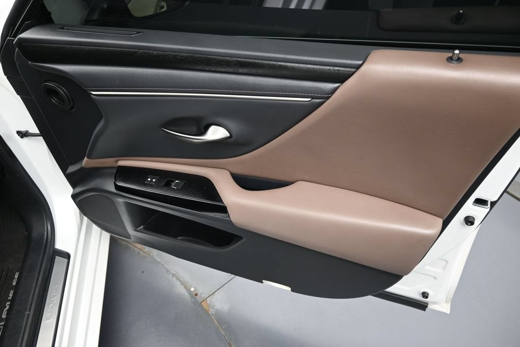 2022 Lexus ES 350