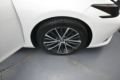 2022 Lexus ES 350