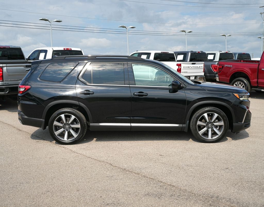 2023 Honda Pilot Elite