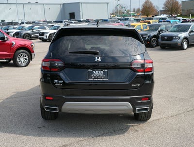 2023 Honda Pilot Elite